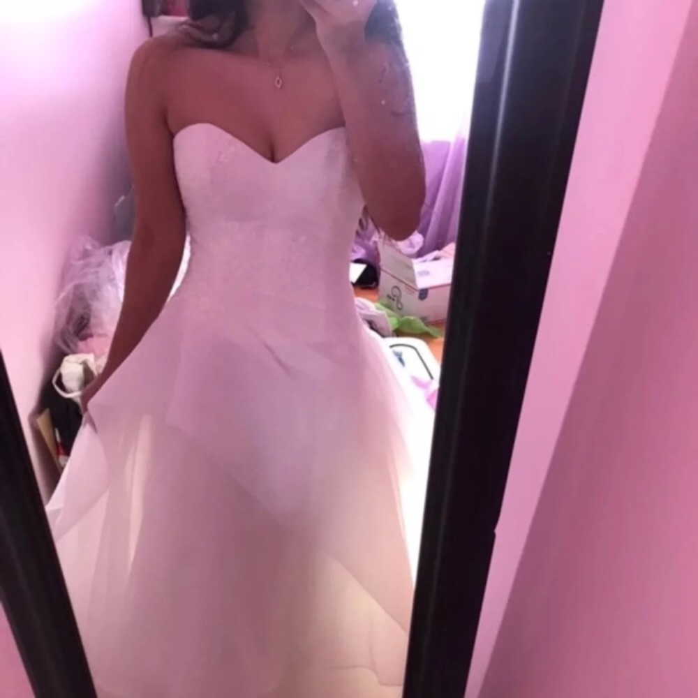 SOLD $2800 Nouvelle Amsale Bridal Gown